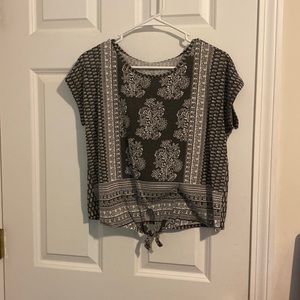 Cute gray crop top
